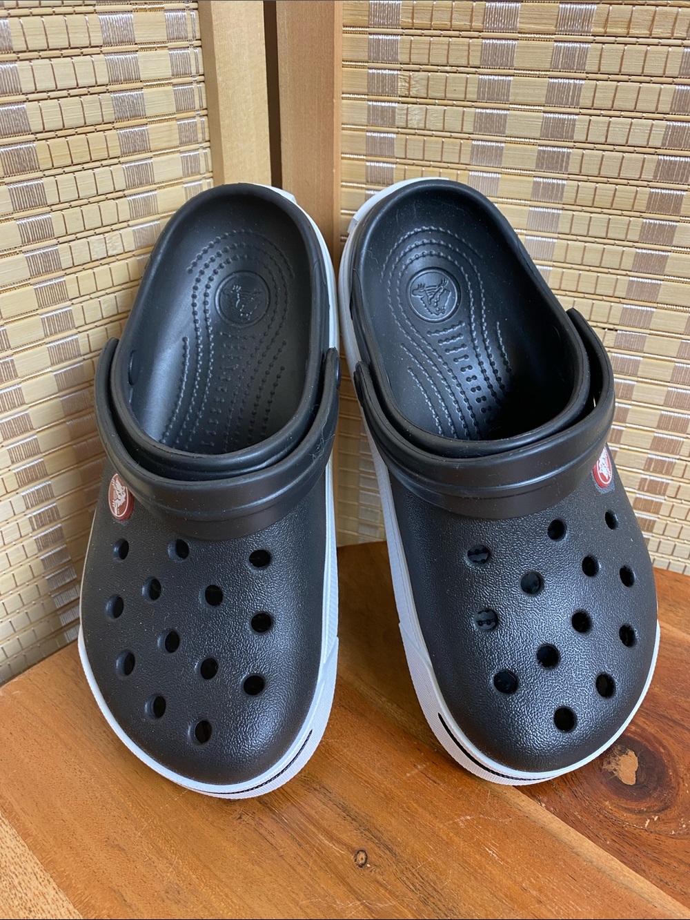 Crocs Clogs Classic Comfort Slip On Black Shoes Kid's Unisex 12/13 Lightweight